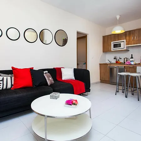 Kalma Apartment *